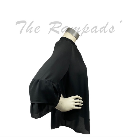 Black Ann Taylor Keyhole Layered Sleeve Blouse Size Small - Picture 3 of 10